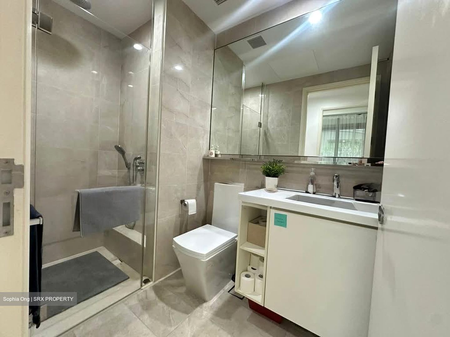 Kingsford . Hillview Peak (D23), Condominium #544095041